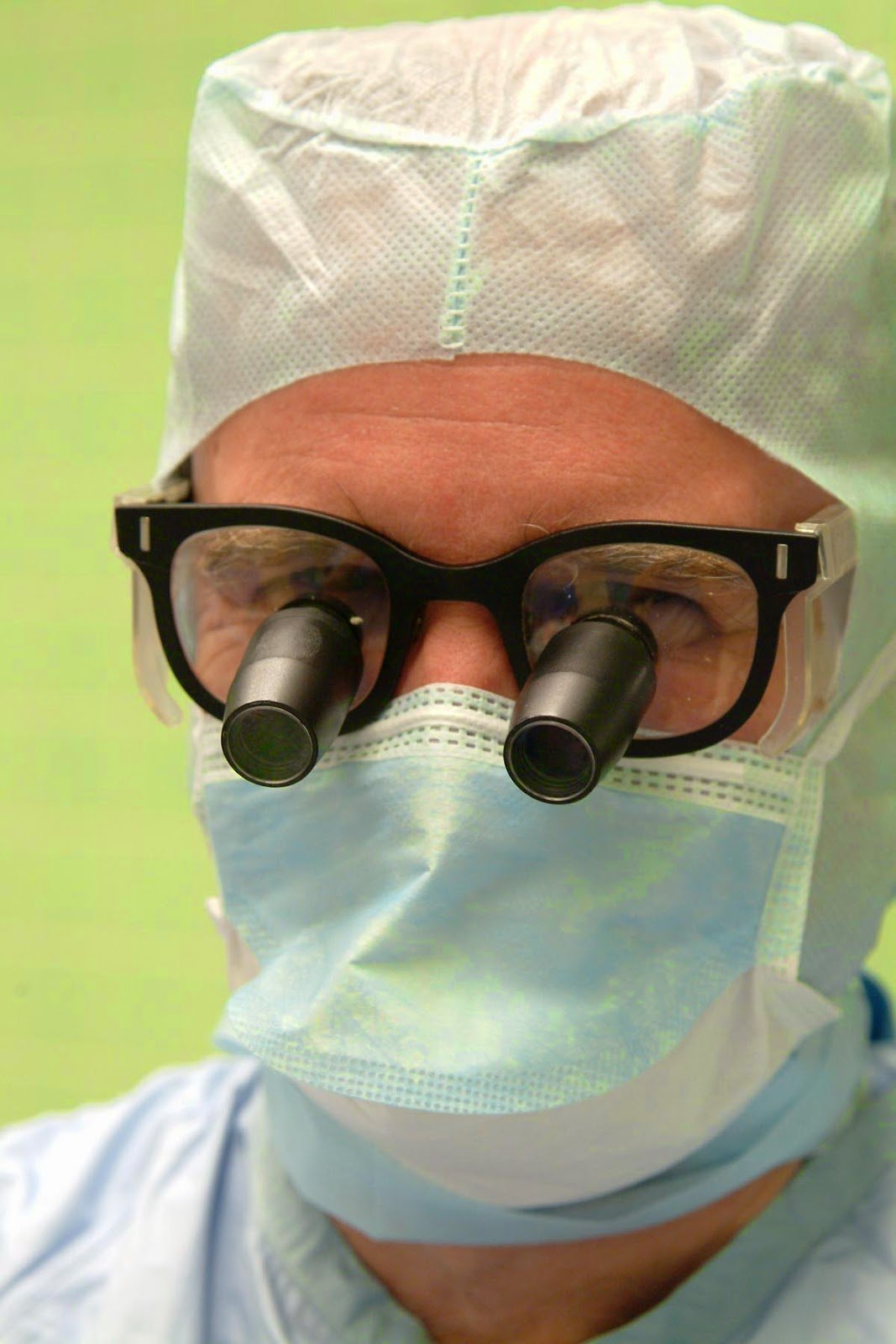 Dr. Rainer Gruessner, in addition to saving lives on the operating table, has created many techniques that are used at leading transplant centers